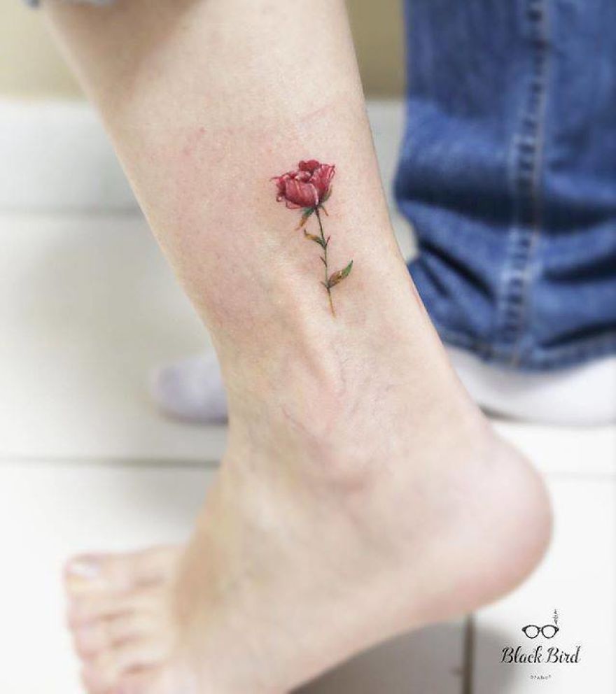 10 Magnificent Red Rose Tattoos That Will Be Blooming All Year Long 10 Magnificent Red Rose Tattoos That Will Be Blooming All Year Long