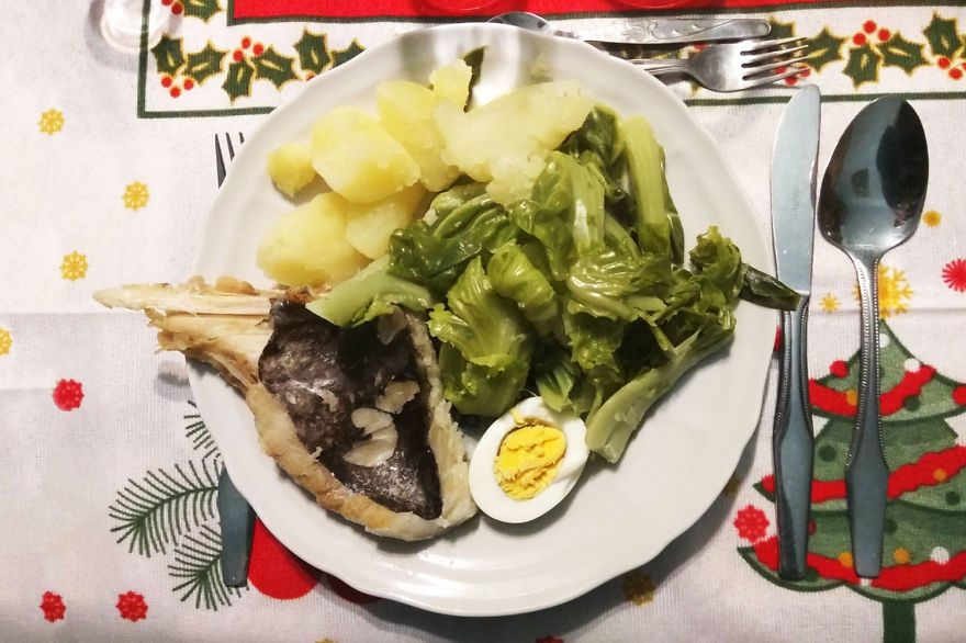 We Asked People All Over The Word What They Eat For Christmas Dinner