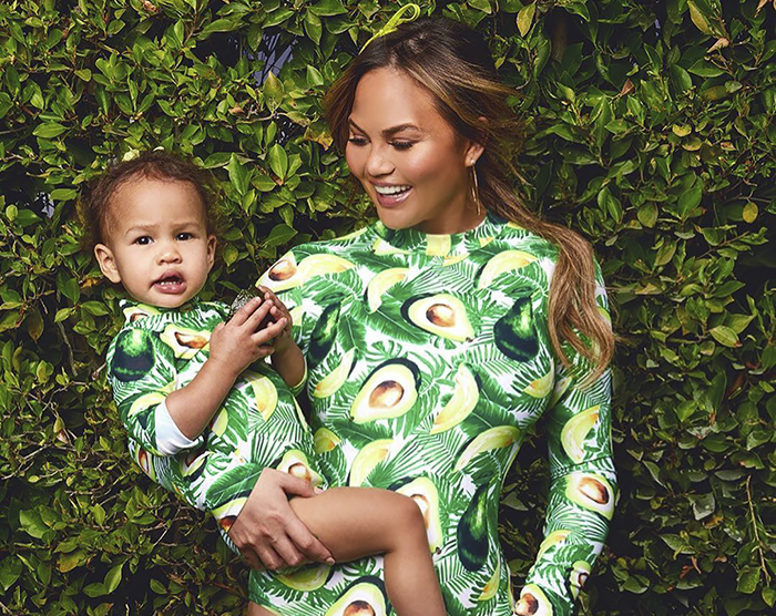 The Way That Chrissy Teigen Announced She’s Pregnant Is Absolutely Adorable