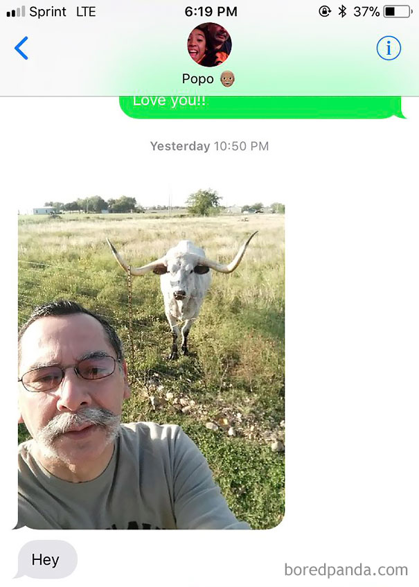 I Rarely Get Text Messages From My Grandpa, But When I Do, It’s Never Disappointing
