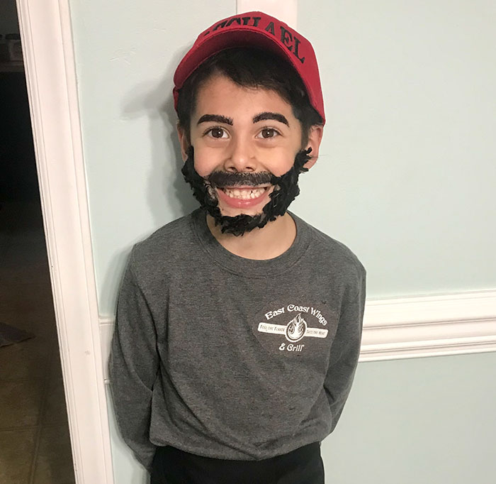 Parents Get Surprised By Their Kid’s Halloween Costume Idea, And Now Everyone Is Crying