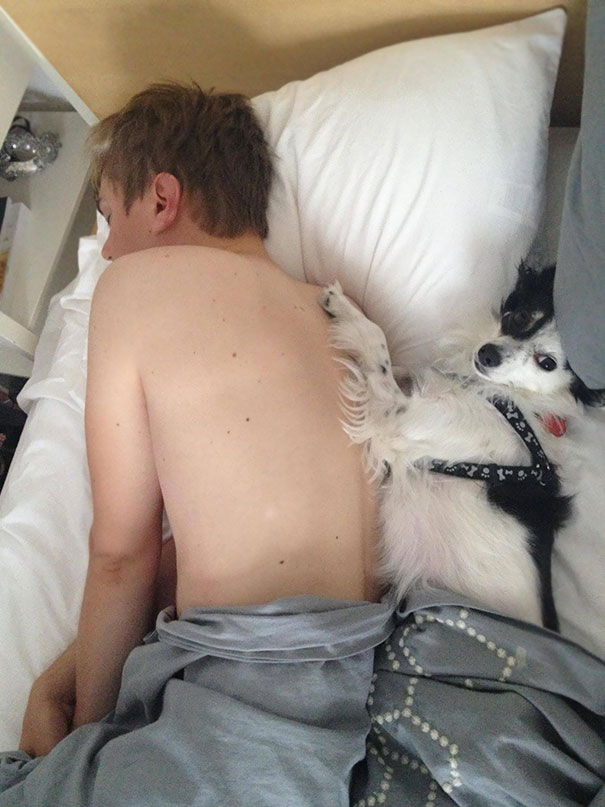 Woke Up Early This Morning. Came Back To Find My Boyfriend In Bed With Someone Else