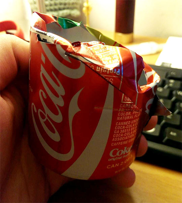 Instead Of Wasting Cans, Put Them To Use And Make Do-It-Yourself Cup