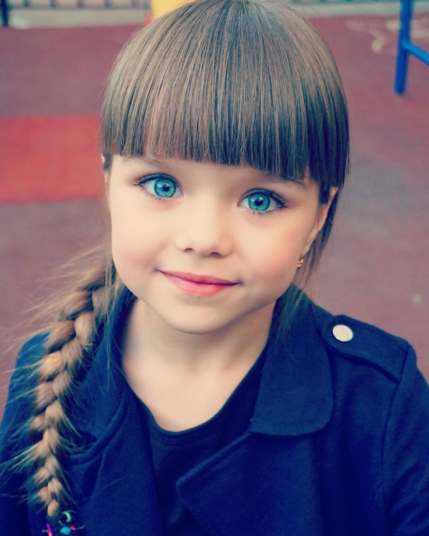 6-Year-Old Russian With Beautiful Blue Eyes Is Voted The Most Beautiful Girl In The World