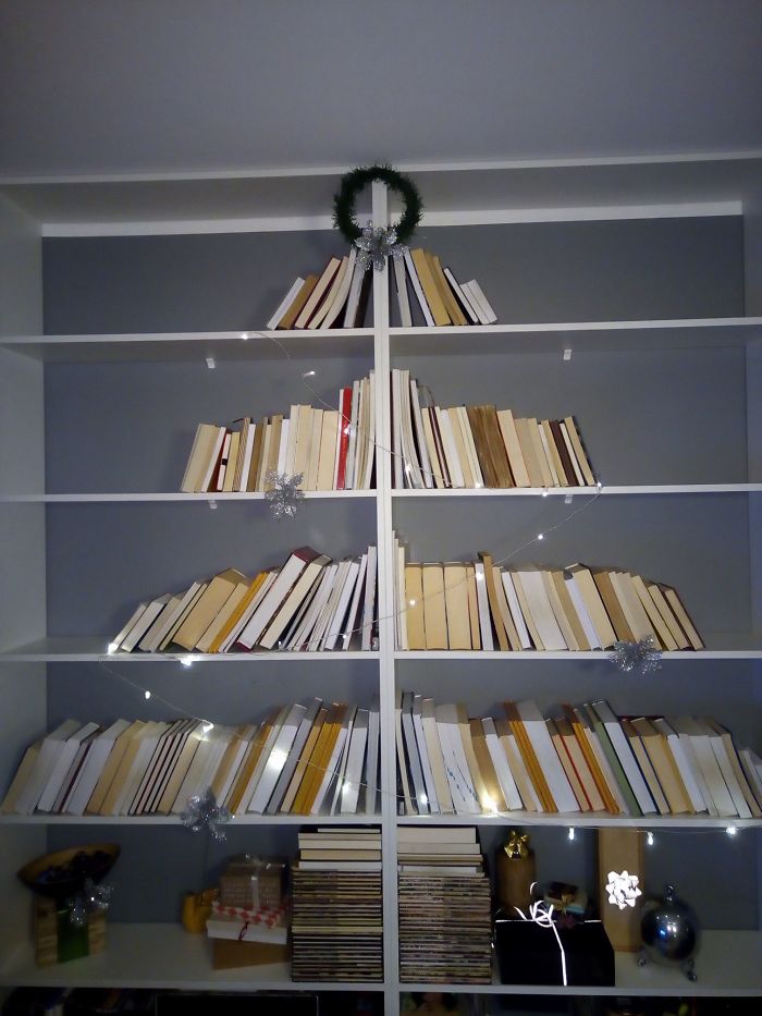 Seen One On The Internet Ages Ago. Waited Several Years To Have Appropriate Bookshelf. This Year Finally Done It.