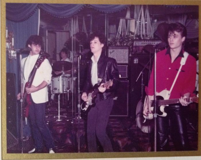 Johnny Depp estuvo en la banda que tocó en la boda de mis suegros en 1982