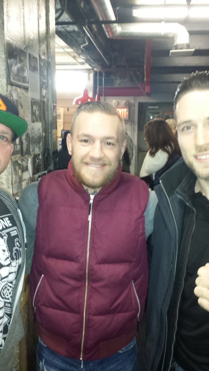 The Time I Met Conor McGregor And Asked A Stranger To Take My Pic With Him Smh