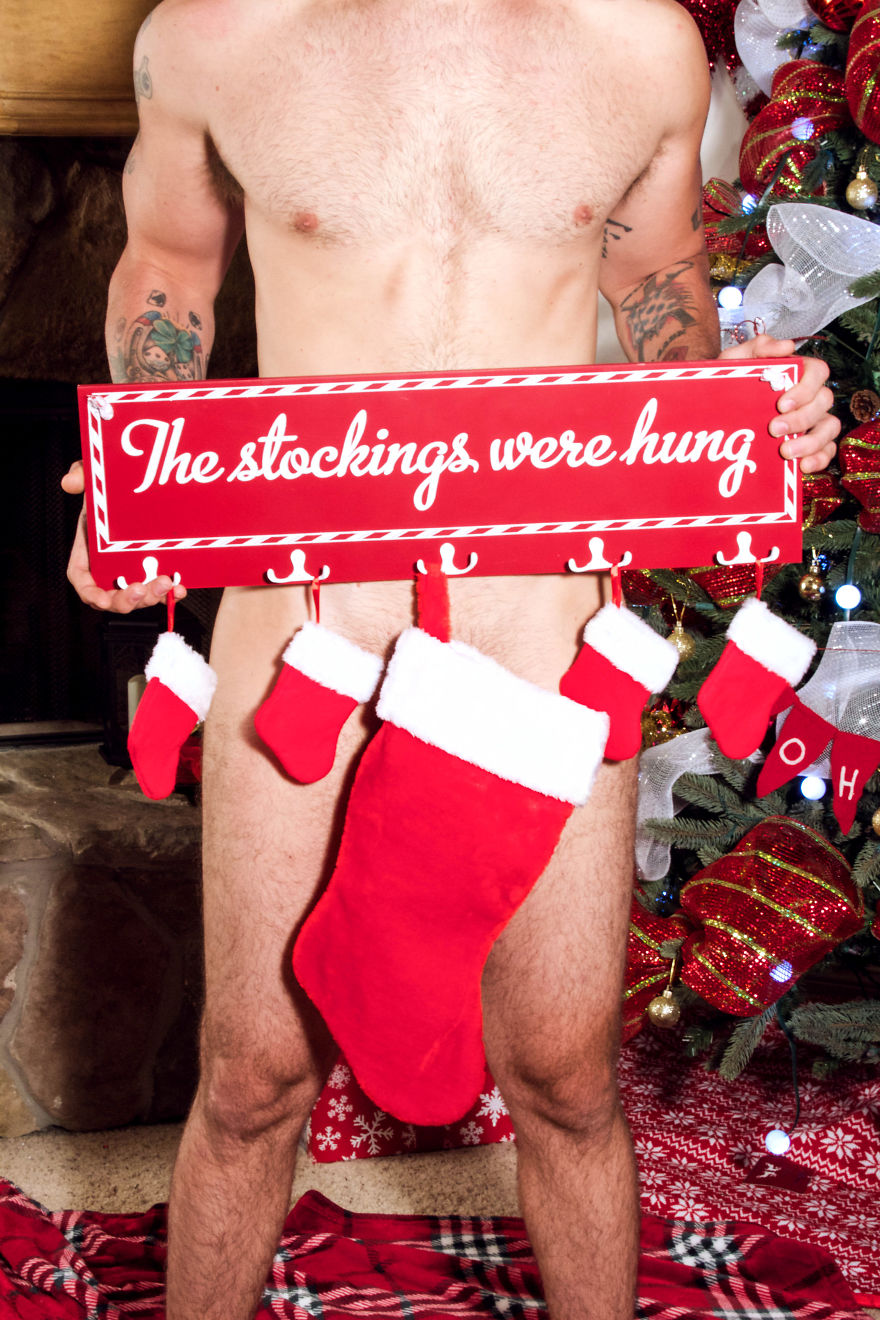 Nsfw: Mom Goes Downstairs Christmas Morning & Freaks Out When She Finds Exactly What She Wanted Nsfw: Mom Goes Downstairs Christmas Morning & Freaks Out When She Finds Exactly What She Wanted