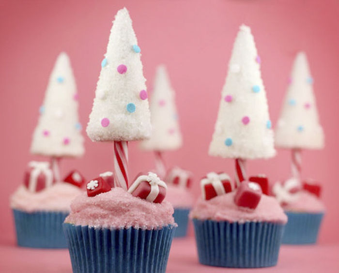 Creative-Holiday-Cupcake-Recipes