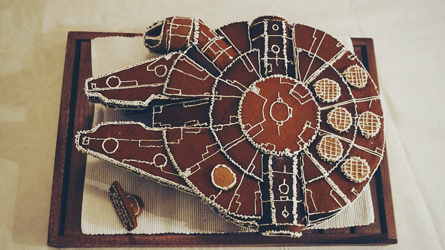 This Giant Gingerbread Imperial Star Destroyer Just Put All Gingerbreads To Shame