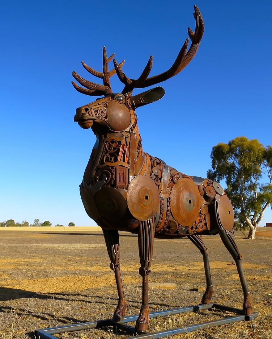 +10 Amazing Metal Sculptures From Australian Artist