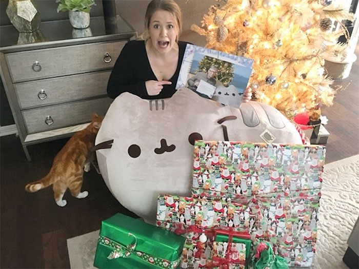 One Reddit User Got Bill Gates As Her Secret Santa, And Here’s What She Received