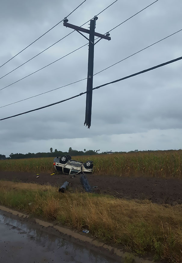Buddy Of Mine Calls Me To Tell Me He Just Rolled His Jeep Through A Telephone Pole. I Said Pics Or It Didn't Happen. He Sent Me This