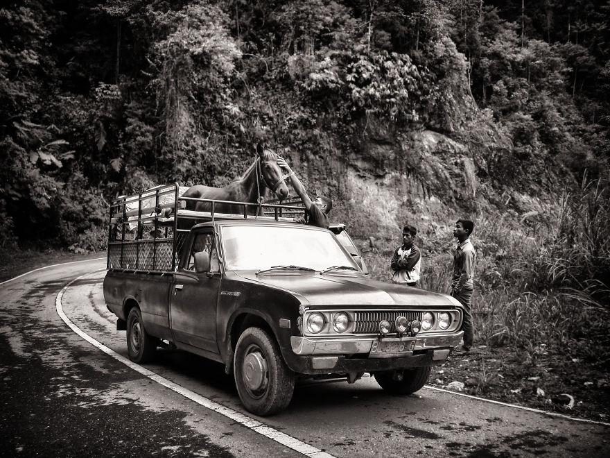 A Day Spent With Locals In The Highlands Of Sumatra Capturing A Traditional Horse Race