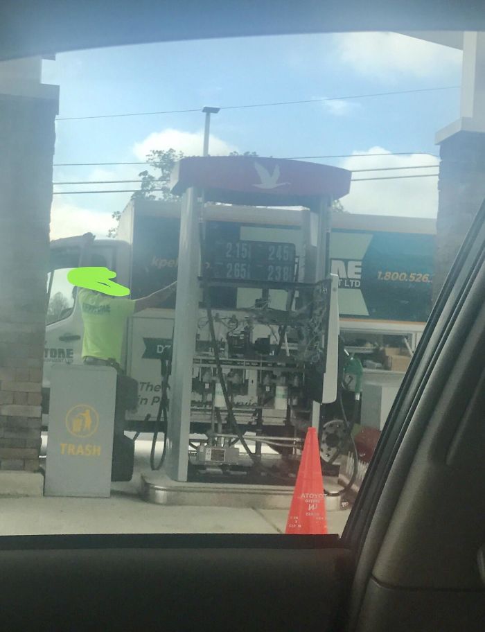 This Is What The Inside Of A Fuel Dispenser Looks Like