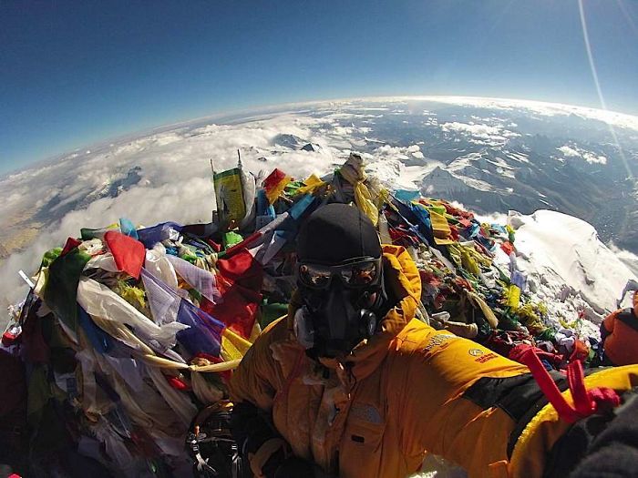 Ever Wonder What The Top Of Everest Looks Like?
