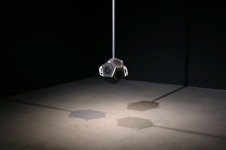 A Sound Installation Inspired By My Experiences With Meditation - The Pendulum Of Thoughts