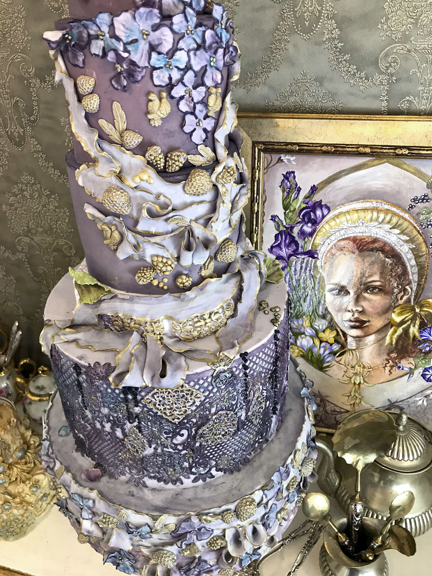 I Spend Hundreds Of Hours Turning Cakes Into Real Art Pieces I Spend Hundreds Of Hours Turning Cakes Into Real Art Pieces