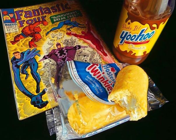 Incredible Hyperrealistic Oil Paintings Show A Perfect Combination Of Pop Art And Everyday Objects