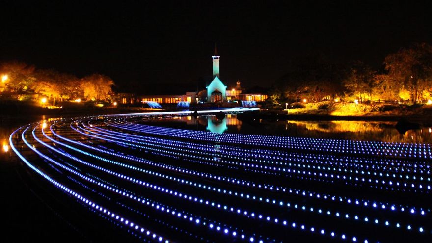 Japan Hosts Winter Light Festival And The Results Are Astounding