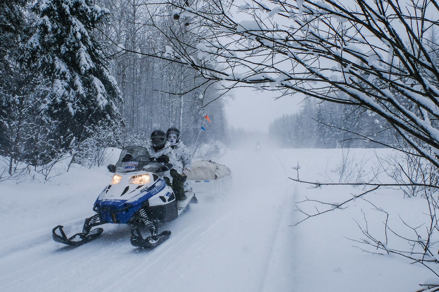 I Crossed Quebec By Snowmobile With The Army