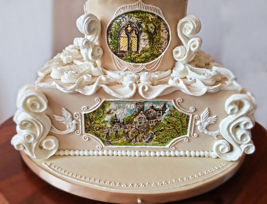 I Spend Hundreds Of Hours Turning Cakes Into Real Art Pieces I Spend Hundreds Of Hours Turning Cakes Into Real Art Pieces