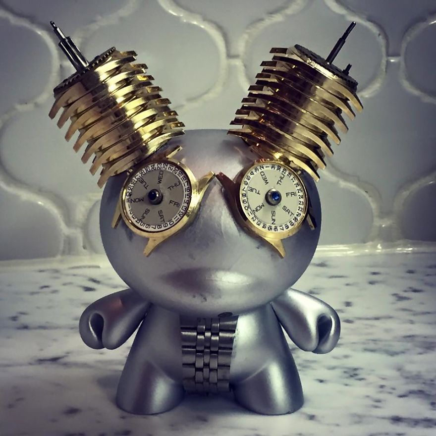 Turning Iconic Objects Into Steampunk Sculptures