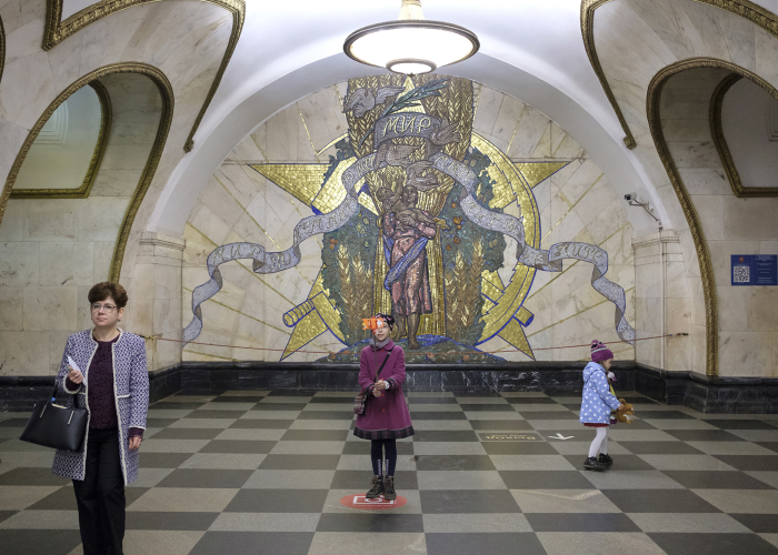 Lenin Palace: I Visited One Of The Most Beautiful Metro Systems In The World