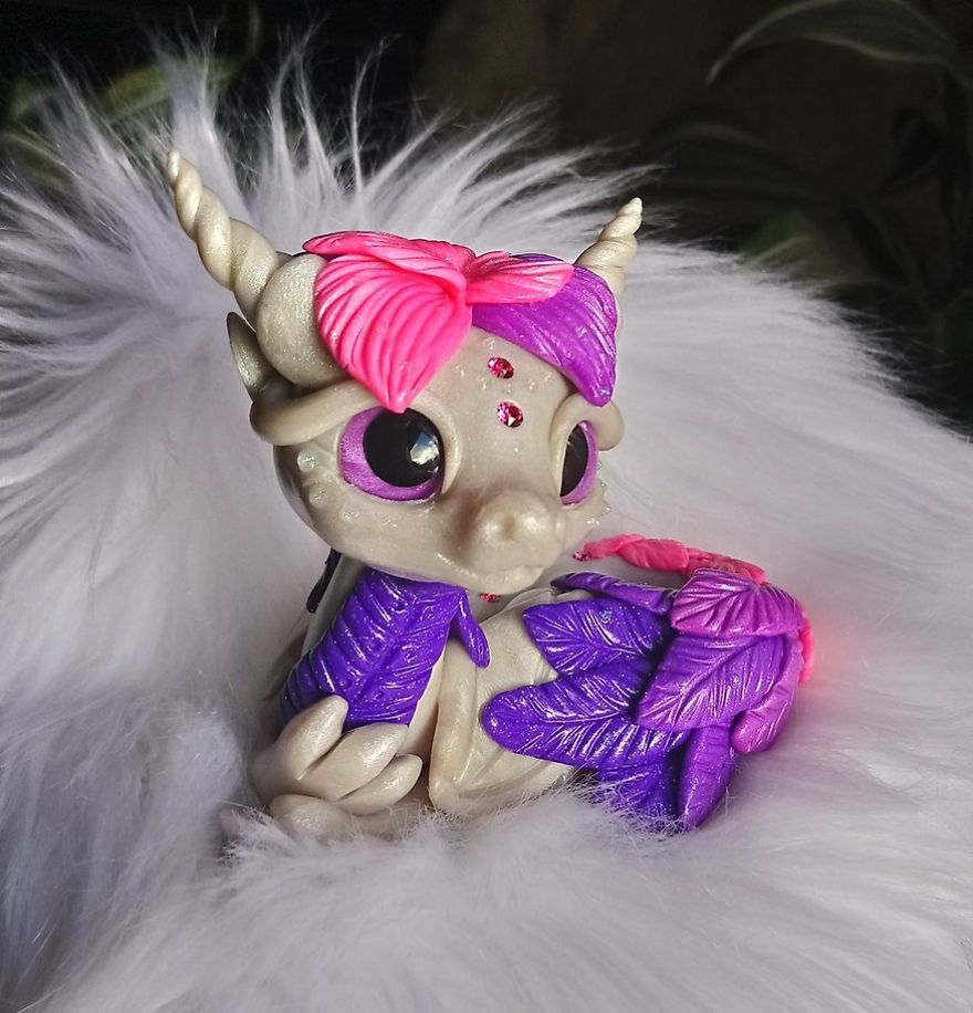 Purple / Pink Feather Dragon