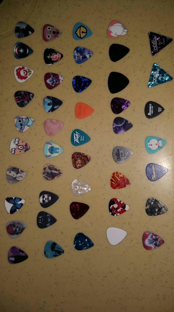 Me And My Sister Is Collecting Guitar Picks