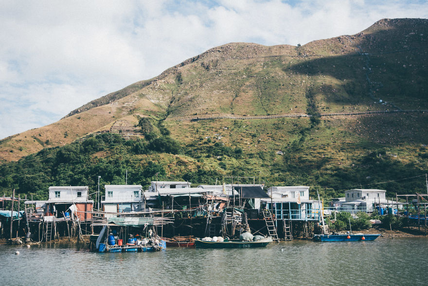19-Year-Old Photographer Stumbles Upon Quiet Fishing Village In Hong Kong