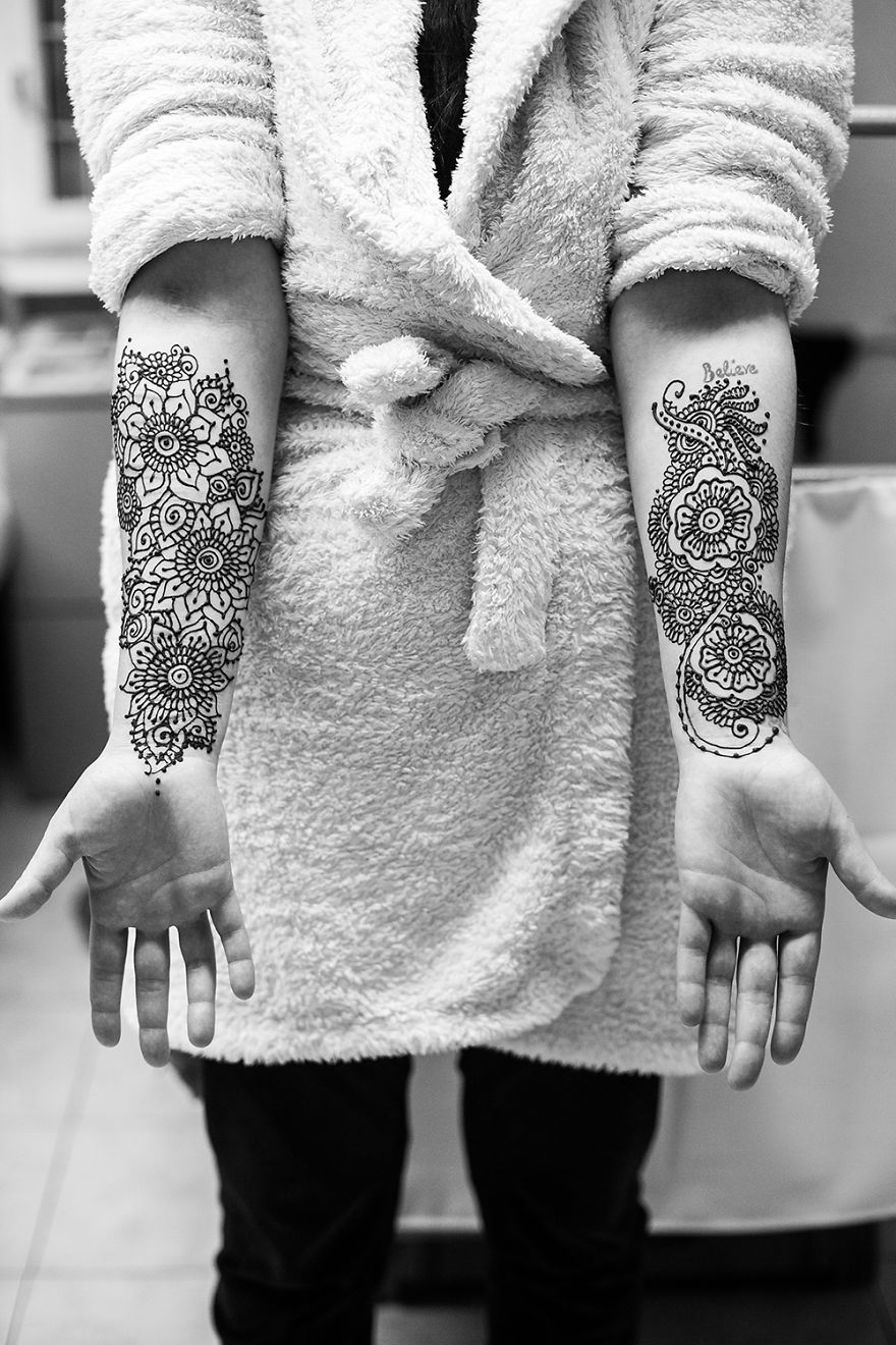 [no]life. We Created Social Art Project In A Local Women`s Prison: Henna Graphic And Photography.
