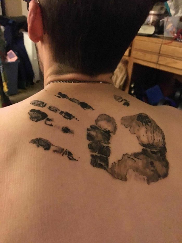Got My Dads Last Handprint Tattooed On My Back. My Dad Passed Away Last November And I Had The Funeral Home Take His Handprint For Me And I Got It Tattooed On My Back