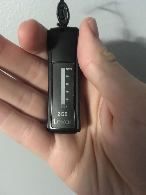 This USB Drive Displays How Much Of Its Storage Is Being Used