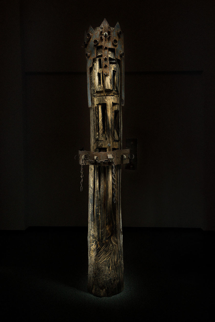 This Artist Takes Wood Carving To Game Of Thrones Level This Artist Takes Wood Carving To Game Of Thrones Level