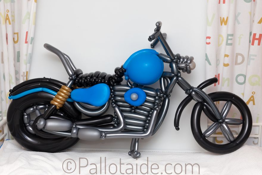 I've Never Had My Own Motorcycle, So I Decided To Make One Using Latex Balloons...