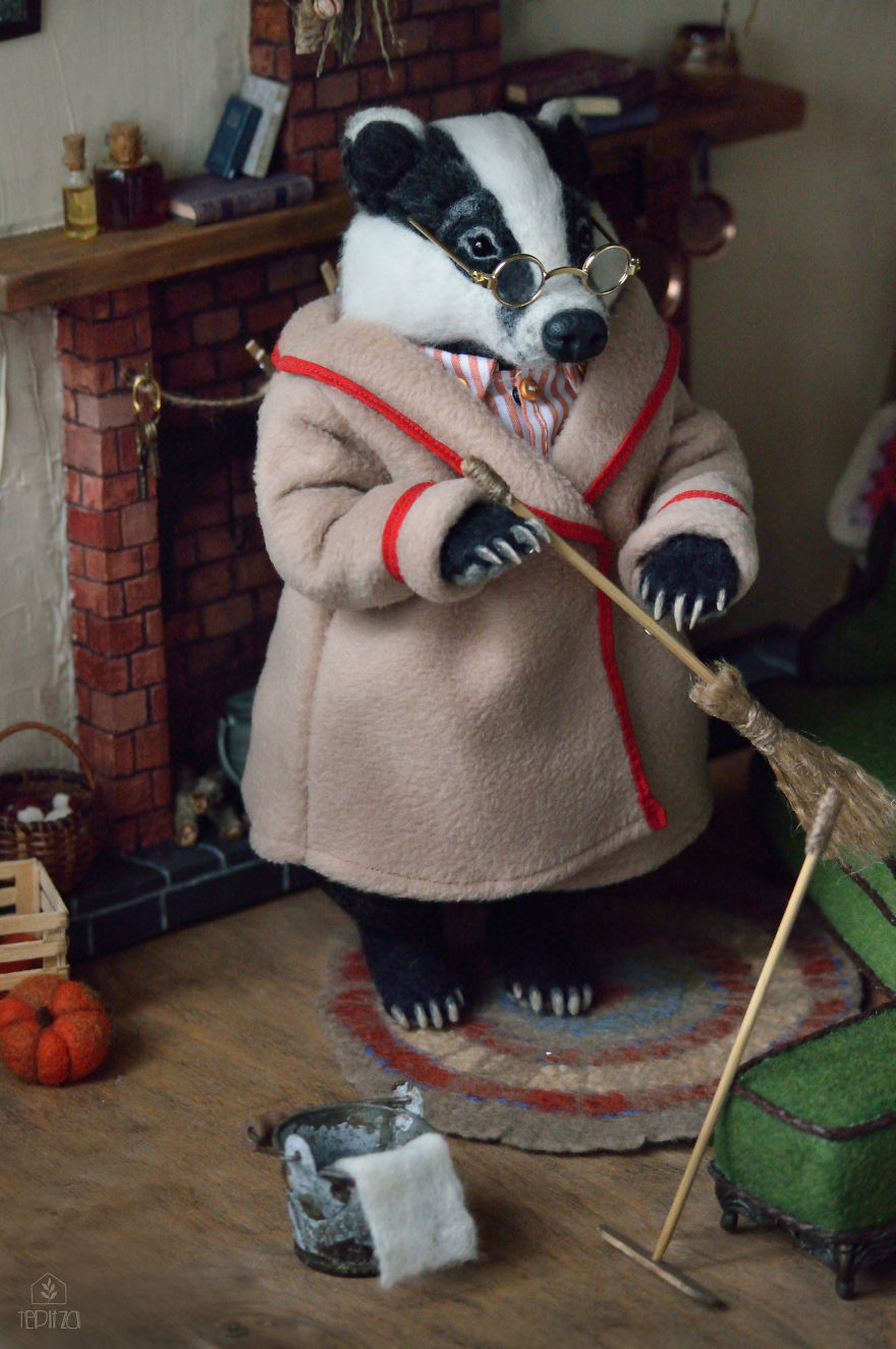 I Made Needle Felted Badger From "The Wind In The Willows"