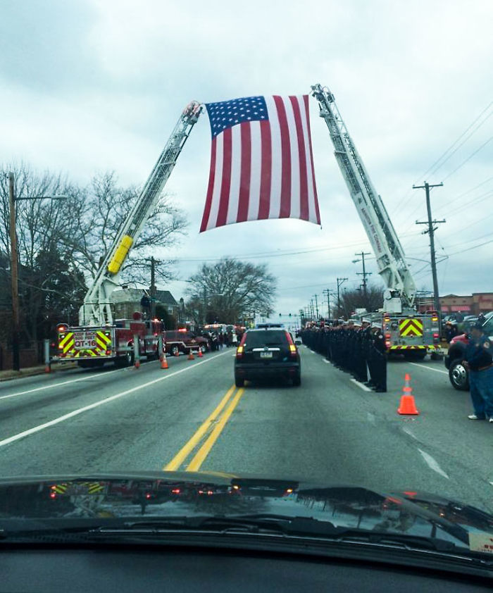 Funeral Procession Today For Ff Joyce Craig. Philadelphia's First Female Firefighter To Die In The Line Of Duty