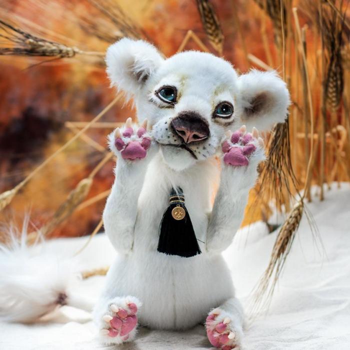 I Create Lifelike Soft Sculpture Of Plush And Fabrics