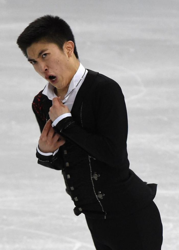 Funny-Olympic-Figure-Skating-Faces
