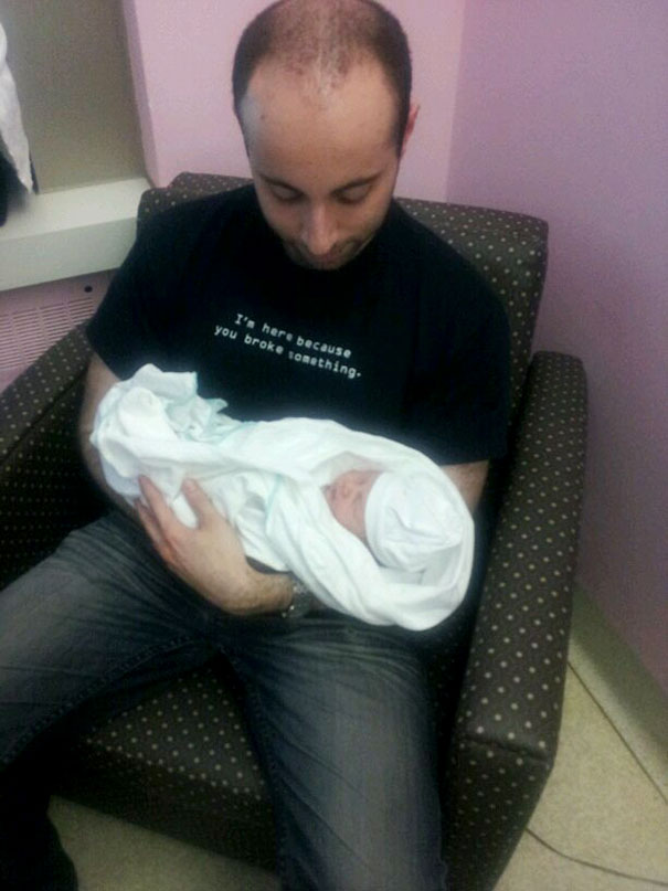 My Friend Unintentionally Wore The Most Hilarious T-Shirt Ever To My Child's Birth