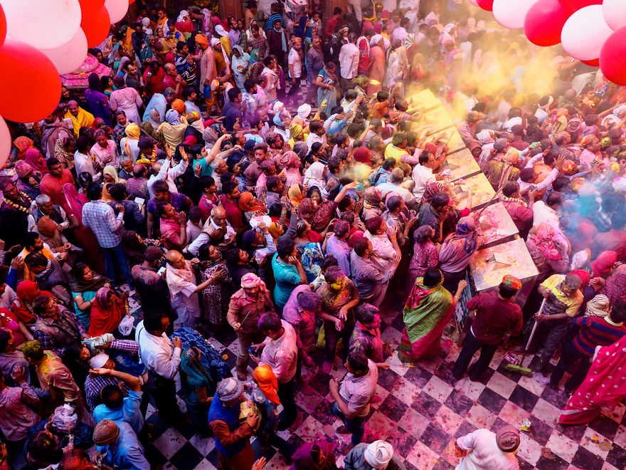 Beautiful Portraits Taken At The Holi Festival Of Colors In India