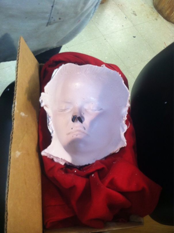 I Made A Silicone And Plaster Mold Of My Face, The Inside Makes An Optical Illusion