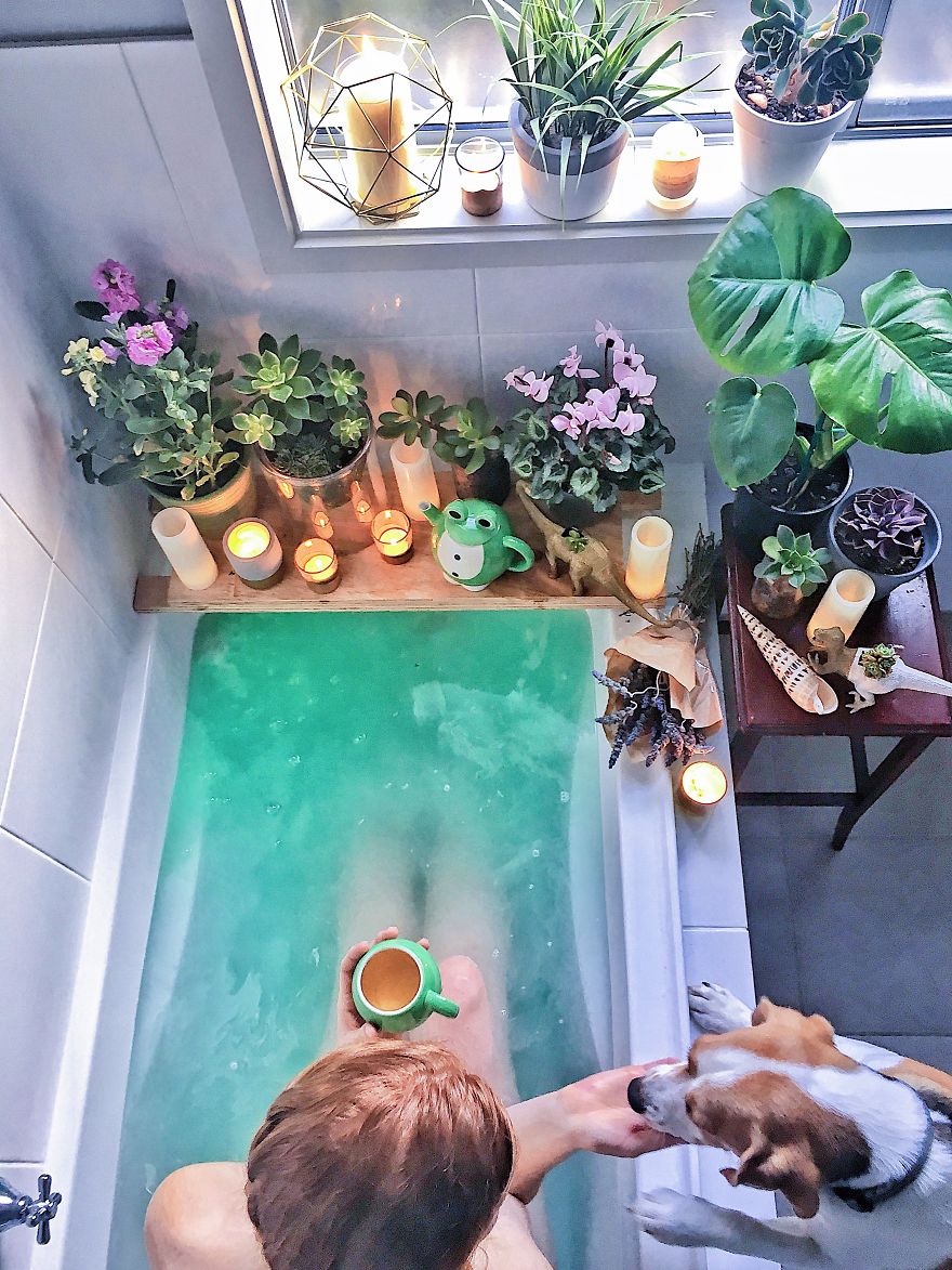 All Green Everything – A Bathtime Oasis To Swoon Over
