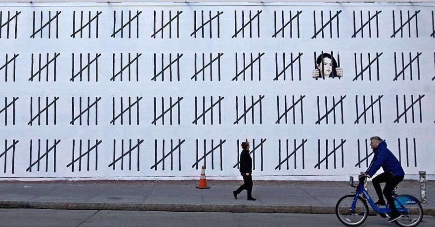 New Banksy Artworks Keep Popping Up All Over New York City, And Here's What People Found So Far