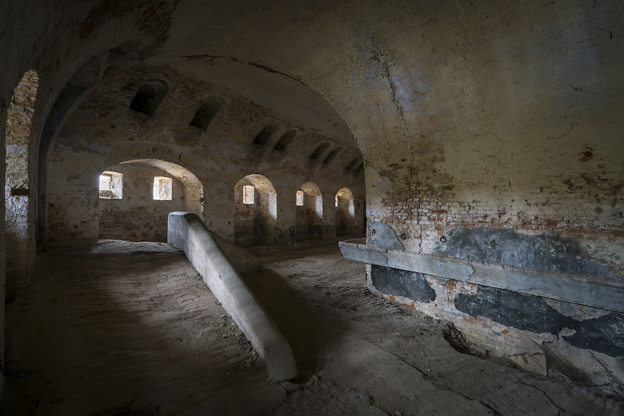 Photographing The Abandoned Citadel Of Alessandria