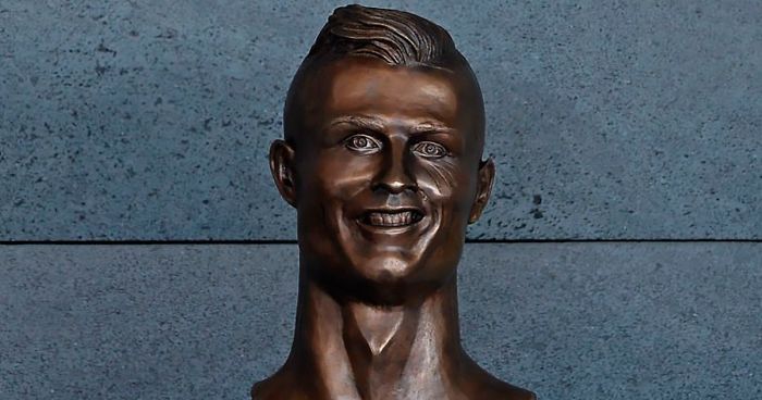 Internet Laughed At This Guy’s First Attempt At Cristiano Ronaldo’s Bust, So He Tries The Second Time