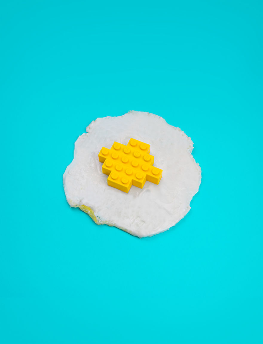 Funny Daily Objects Completed With Lego By Jaime Sánchez (14+ Pics)