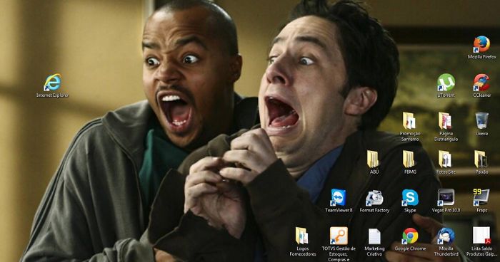 51 Hilariously Genius Desktop Wallpapers That Will Make You Look Twice Images, Photos, Reviews