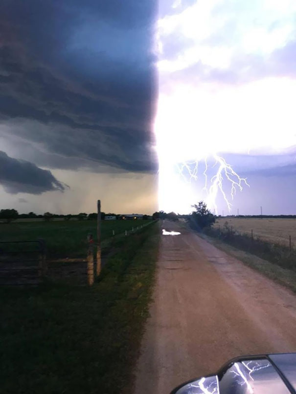 Lightning Struck Right When This Guy Went To Take A Picture Of A Storm, Causing This Neat Illusion